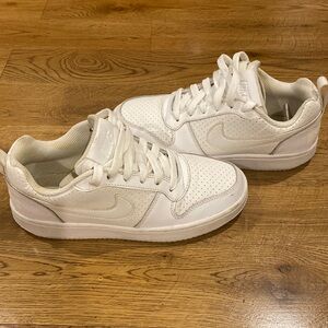 Nike size 5